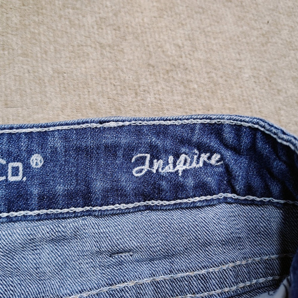 Cowgirl Tuff Co Inspire Jeans Womens 27x31 (28) Bootcut Embellished Denim Hemmed - Picture 4 of 10